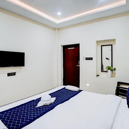 Hotel Vibe Blu- Varanasi Dış mekan fotoğraf