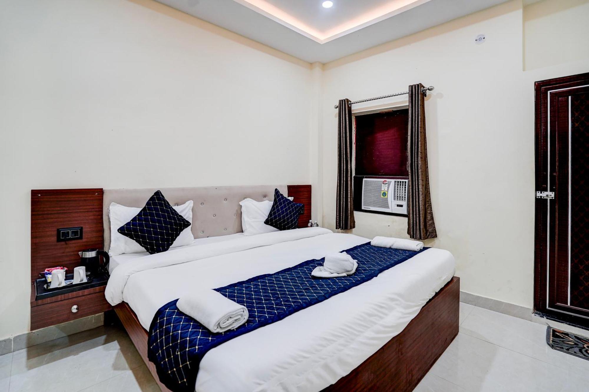 Hotel Vibe Blu- Varanasi Dış mekan fotoğraf